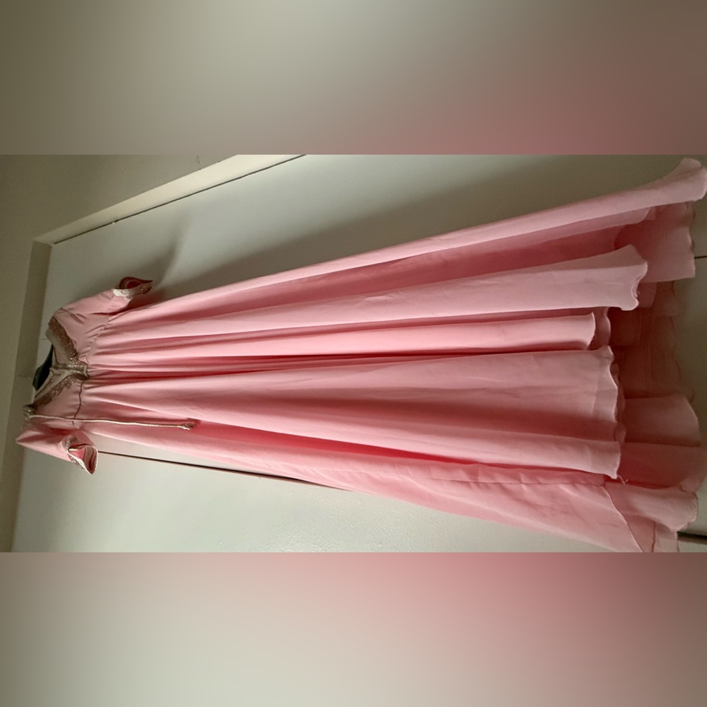 Elegant Pink Maxi Dress